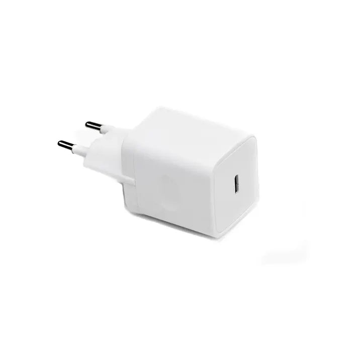 MOOV EU Wall Charger USB-C 20W - iStore Botswana Online