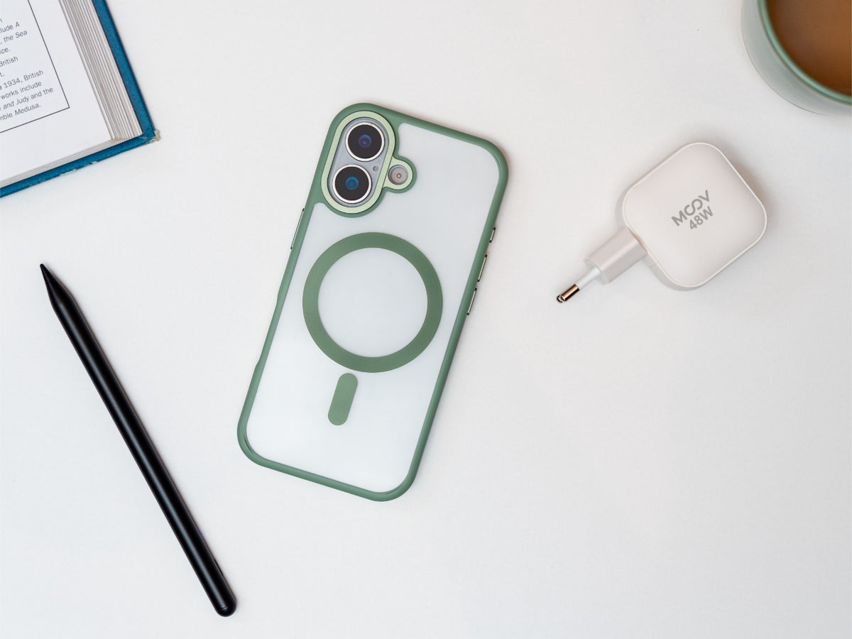 Moov 48W Dual Port Type C - White