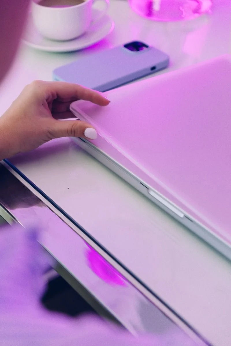 Moov Matte Hardshell Case for 14-inch MacBook Pro - Clear
